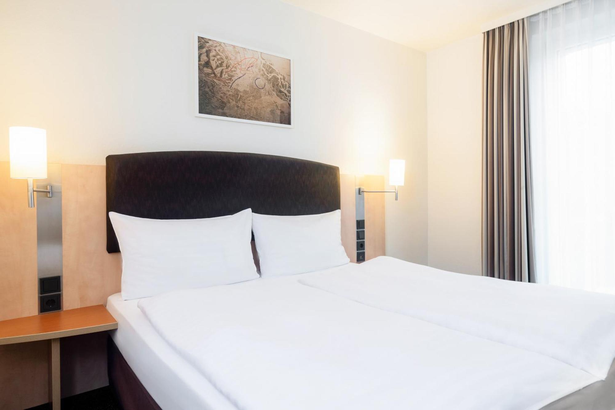 Intercityhotel Wien Bagian luar foto